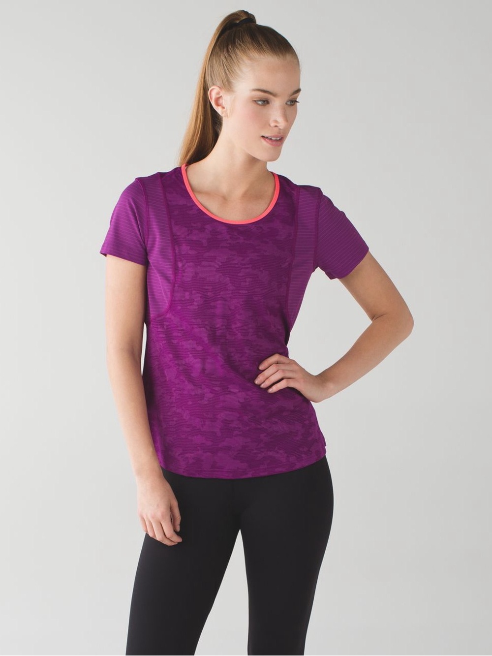 Lululemon Run For Days Short Sleeve
Regal Plum